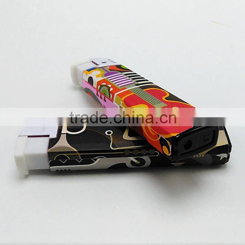 2016 Customized sticker refillable plastic electronic lighter for cigarette