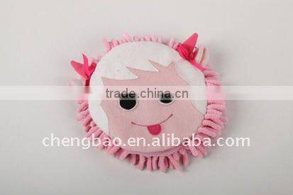 Chenille computer screen cleaner ball