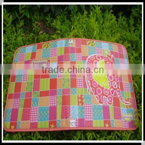 Zipper close with mirror children manager folder