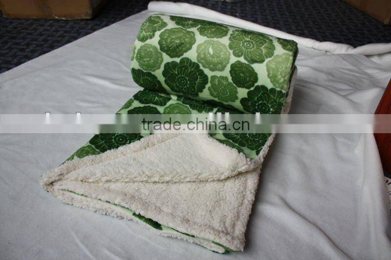 Printed color short velvet with sherpa/Short plush embossing