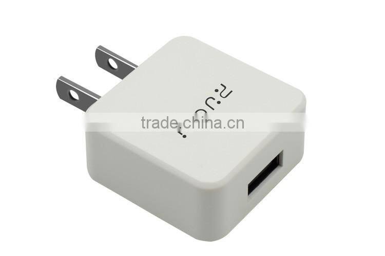 Long use life smart phone universal USB wall charger with lights