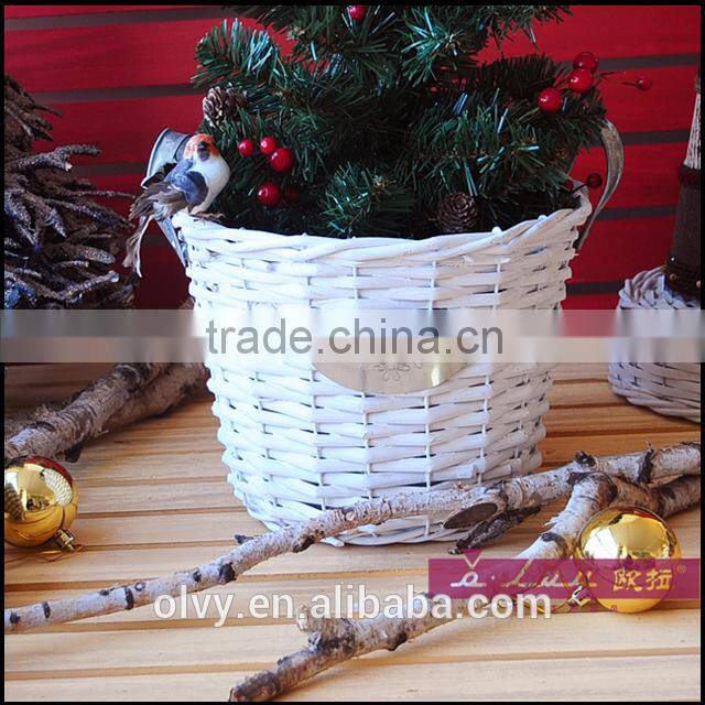 willow basket with metal handles