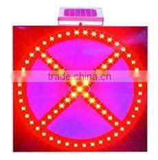LED flashing no honking traffic signs, solar reflective traffic signals