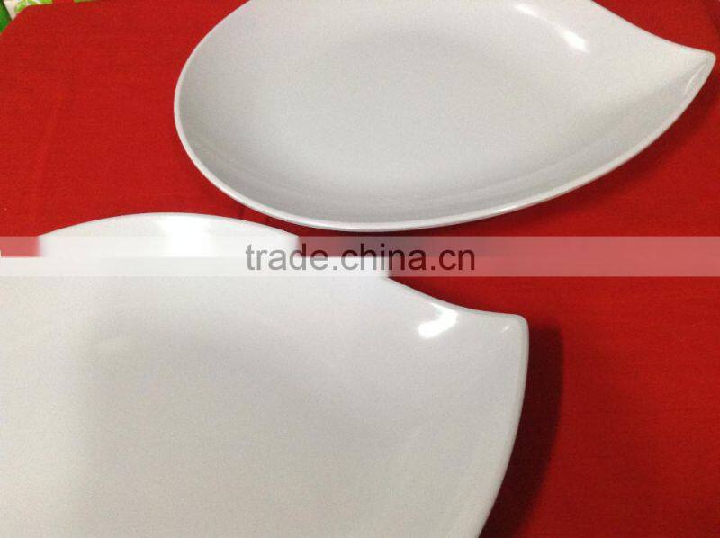 Malaysia Made Peach Shape Melamine Dinner Plate