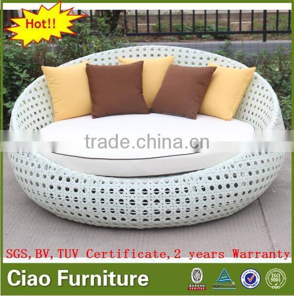 Cheap rattan round beds for sale