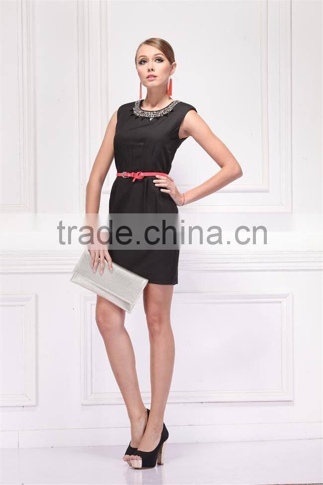 Latest fashion beautiful simple western neck patterns for ladies dresse