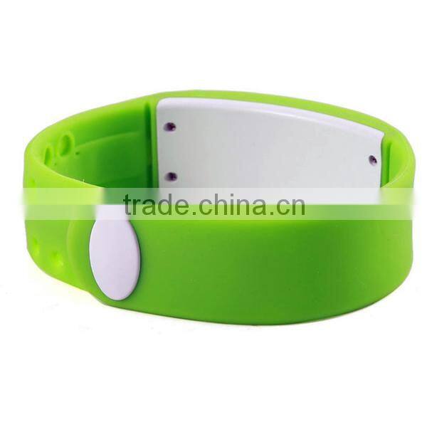 2015 new product pedometer bracelet