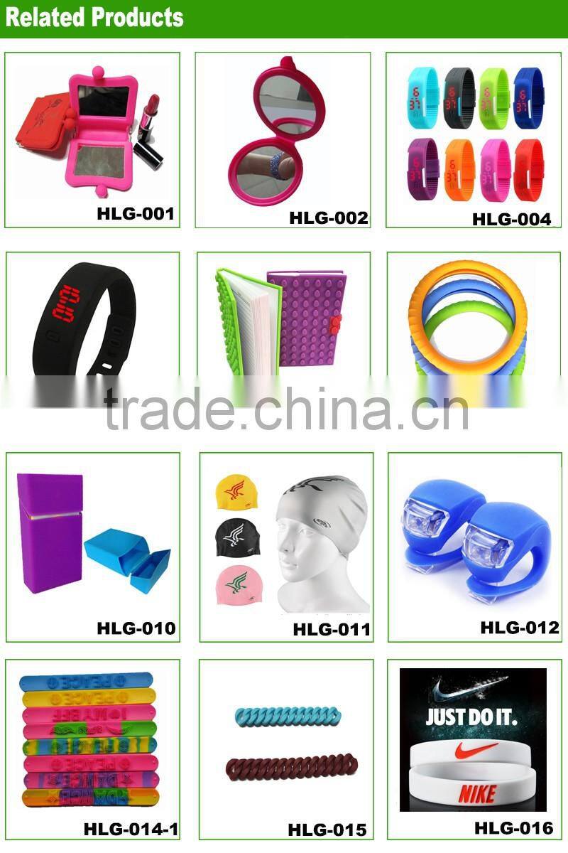 Alibaba wholesale spring steel silicone elastic slap band ruler