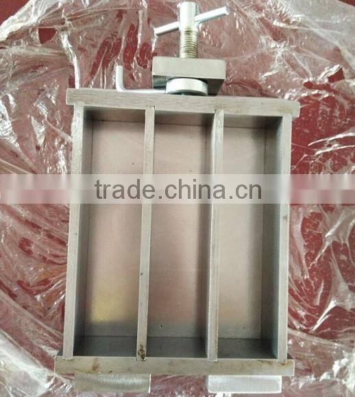 40*40*160mm Steel Three Gang Cement Mortar Prism Test Mould