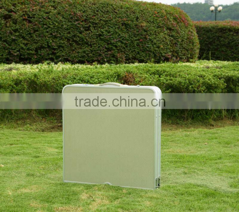 Outdoor Aluminum Folding Table