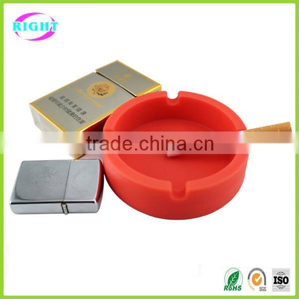 Custom made silicone portable ashtray