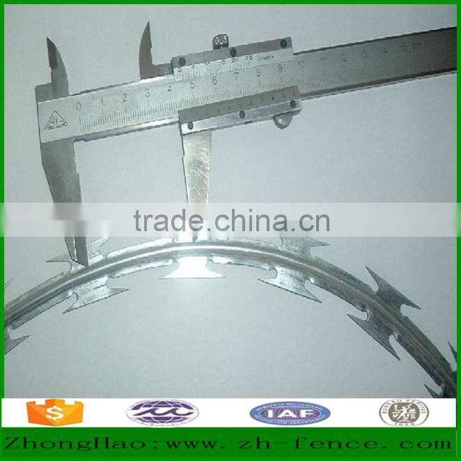Factory direct sale high security used Prison razor barbed wire Fence