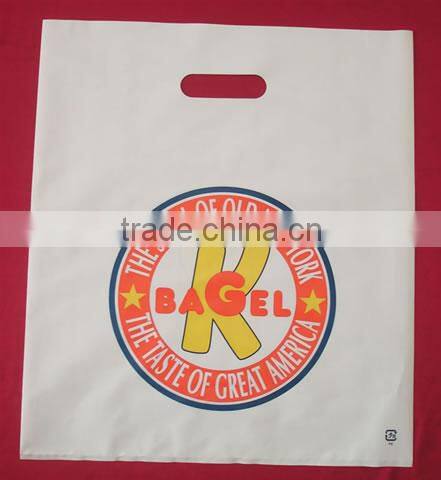 Die cut handle carrier bag