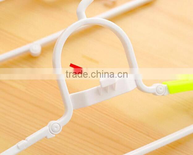 Magic Home Travel Portable Folding Plastic Clothes Hanger Shirt Drying Rack Hook