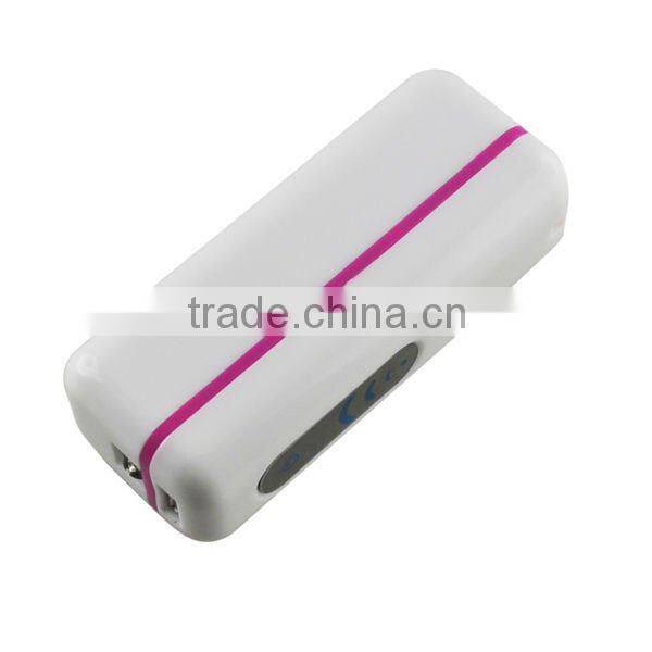 With LED ligh mobile battery 4400mAh