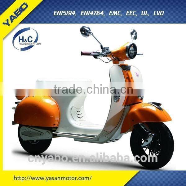 2016 Large power 72V50Ah 1000W 300KM Long Range Electric scooter, easy to delivery