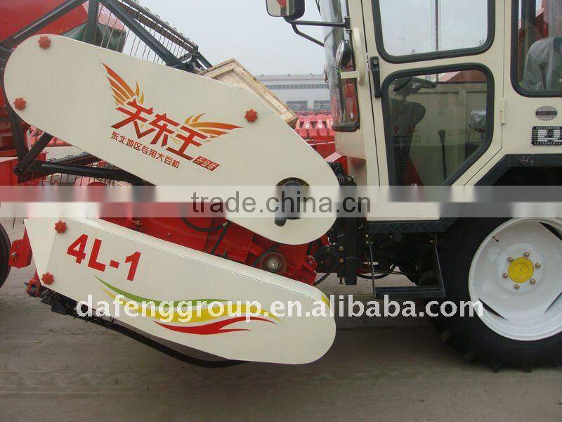 Self-propelled Soybean Combine Harvester