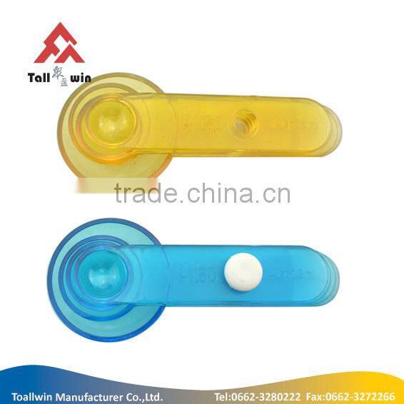 hot-selling plastic egg slicer