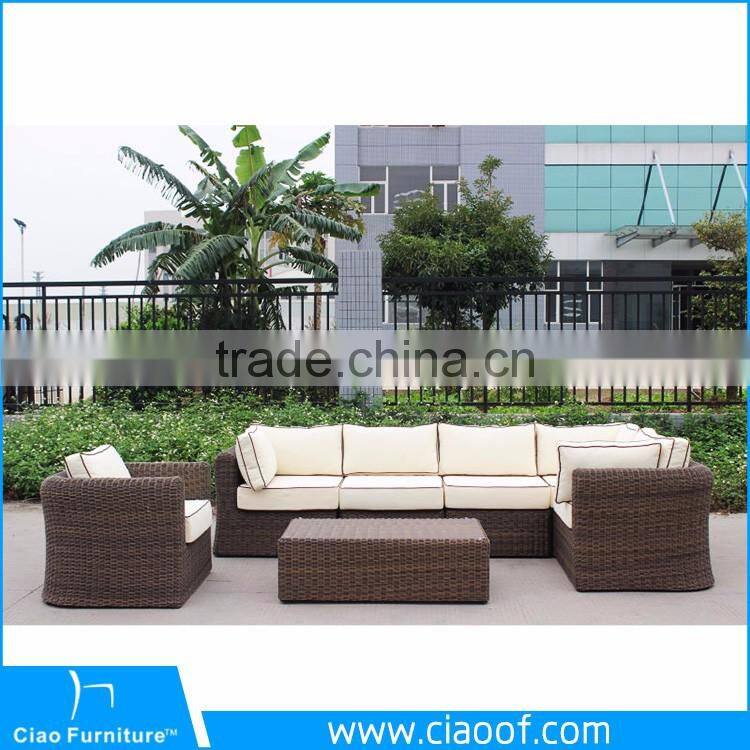 Hotel Handwoven Rattan Sofa Set Beer Garden Furniture