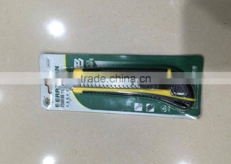 Berrylion Utility Knife with 3 blades Sharp Utility Knife