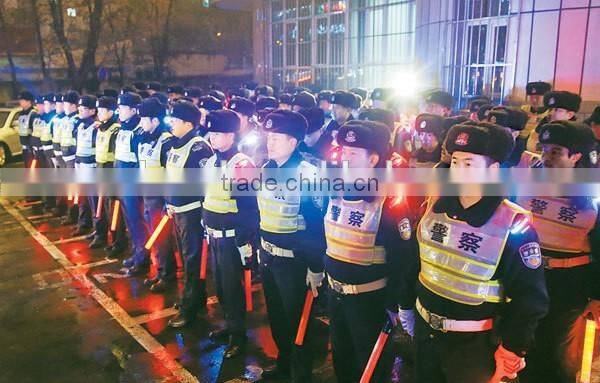 Police light flashing shoulder