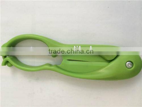 New style multipurpose plastic quick peeler