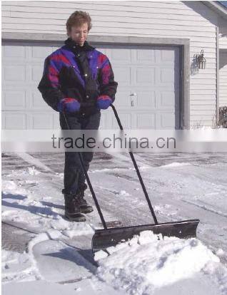 Snow Shovel w/wheels