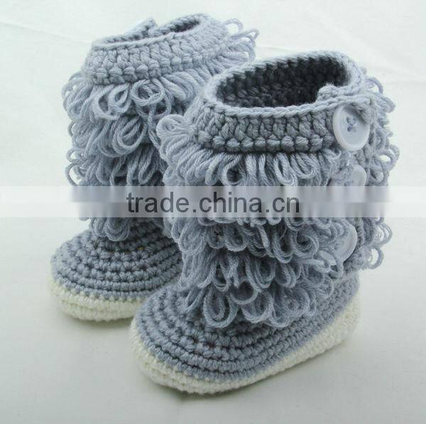 Alibaba china cheap price hand knitted baby booties