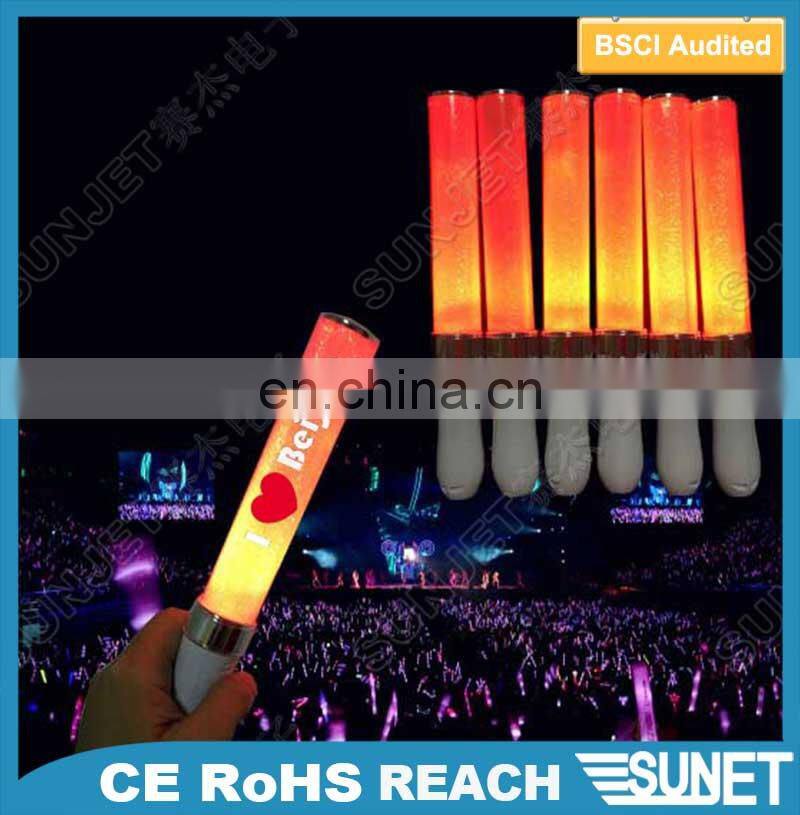 Concert battery operated color change controlled led glowsticks flashing cheering stick