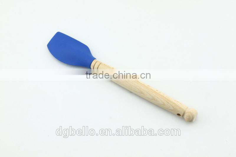 FDA Approved Silicone and Beech Wood Material Kitchen Tools Set for Sale