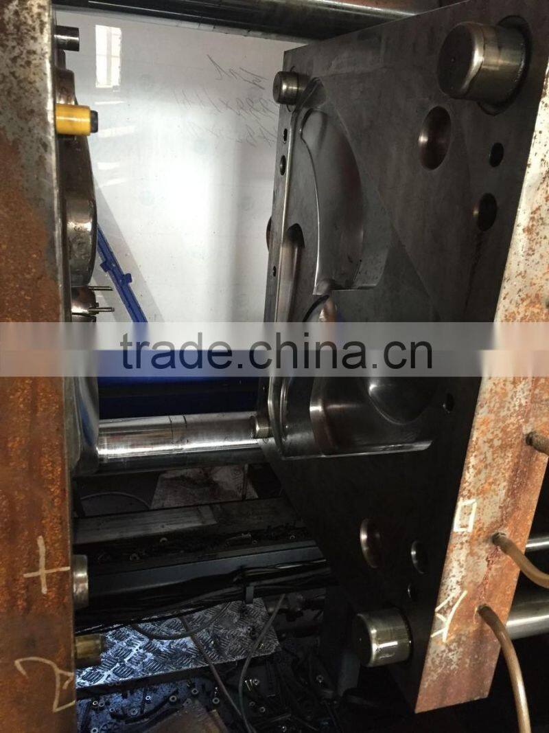 High quality customized plastic injection molding / plastic tooling manufacturer