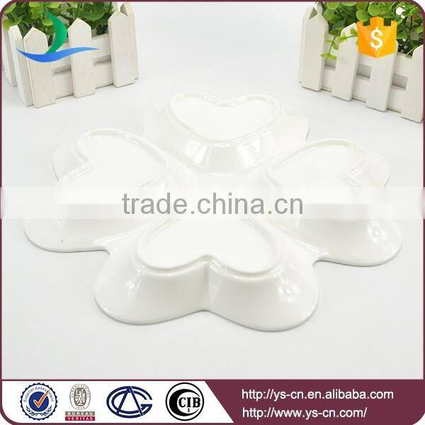 Wholesale white ceramic flower design kitchen soy sauce dish