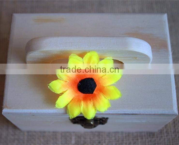 Suitcase round suitcase led suitcase decent suitcase with pine