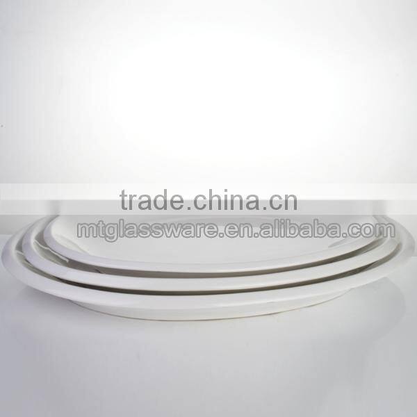 White oval hand painted porcelain decorative appetizer soup plates