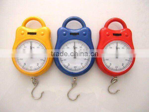 Different color portable cute plastic spring scale