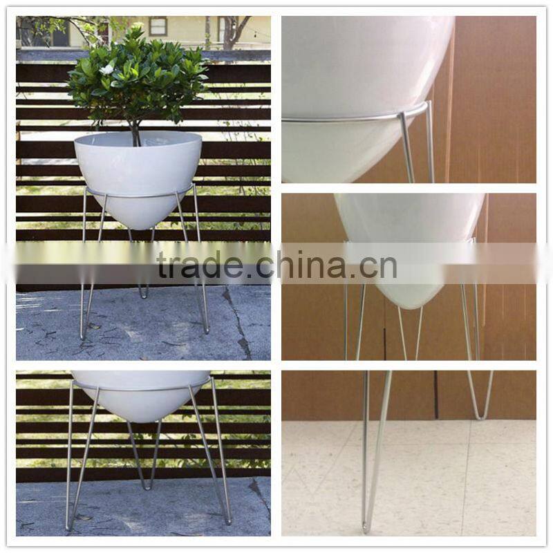 Stainless steel patio hairpin plant stand
