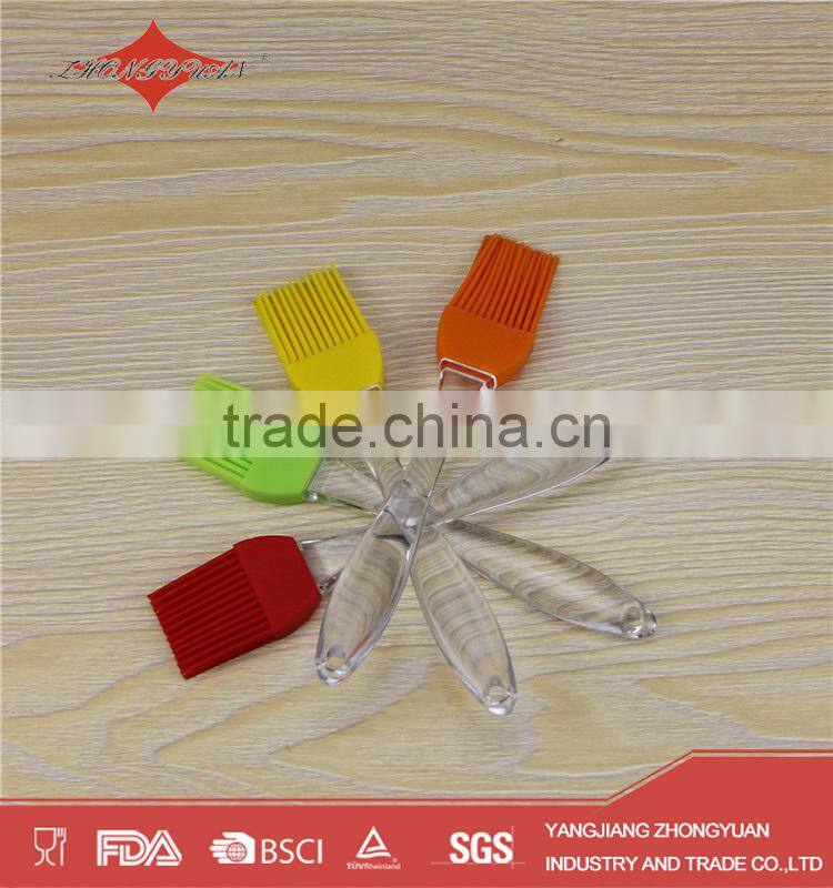 New design silicone brush with translucent handle