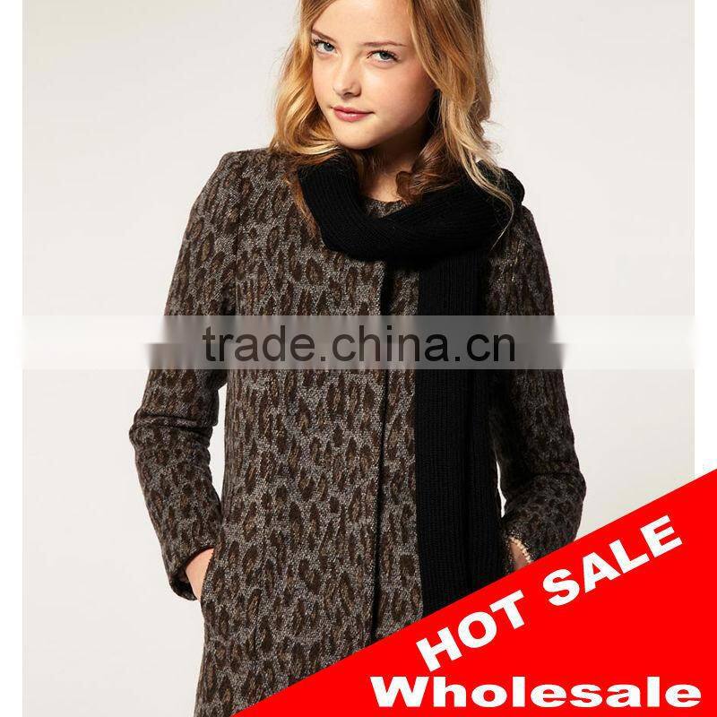 Fashion knitted scarf for lady