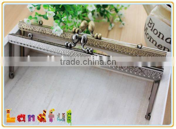 20cm High Quality Beautiful Pattern Handicraft Accessories Coin Purse Frames