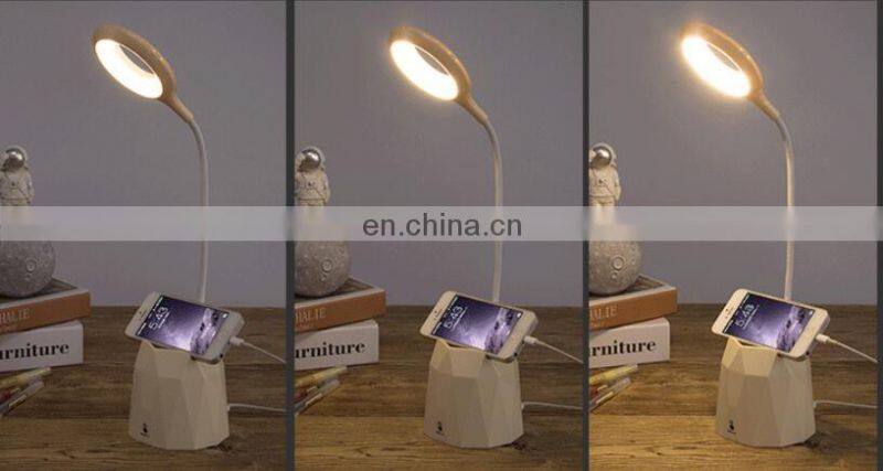 Eye Protection kids Anti-glare led desk lamp usb charged 2000 maAH battery inside led desk lamp dimmable touch LED desk lamp