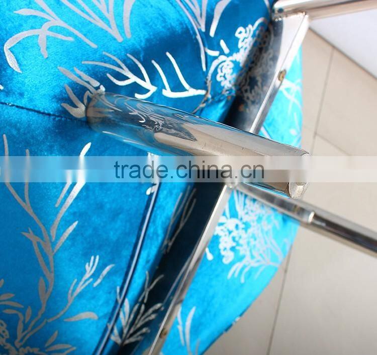 bule fancy living room chair with embroidery