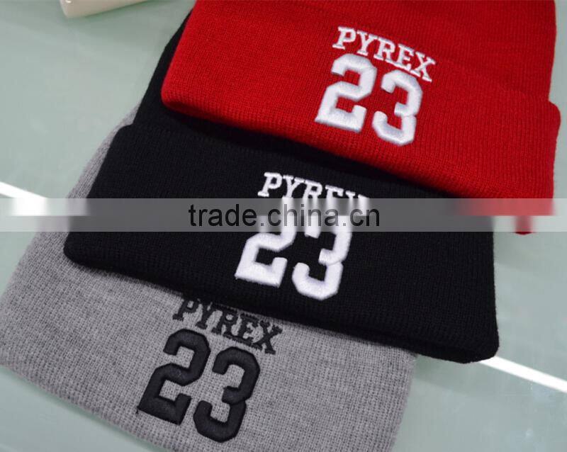 Custom Knitted Acrylic Beanie Hat With Embroidery labels