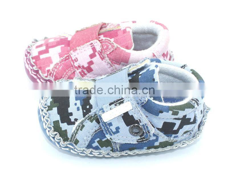 Camouflage boat shape canvas baby prewalker shoes