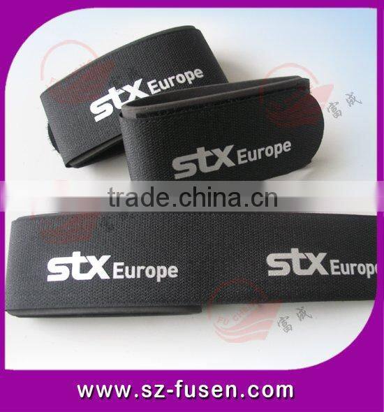 magic tape ski strap with logo "Snicker"