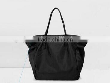 Contracted leisure large capacity travel bag