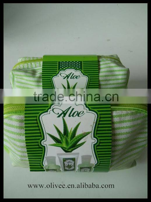 80ml aloe vera scented bath set with cosmetic bag