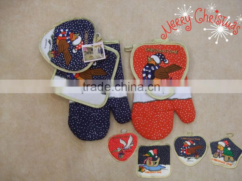 Christmas design printed cotton twill oven mitts gloves microwave oven mittens with golden trimming