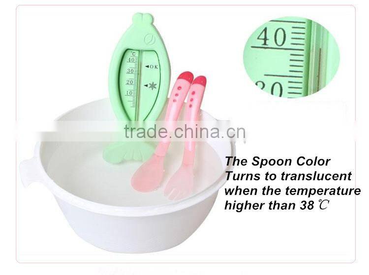 High quality Temperature Color Changing Silicone Feeding Spoon and Fork for Kids
