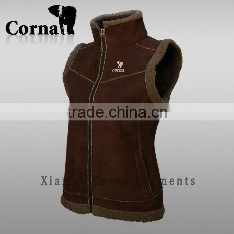 Wholesale high collar warm keeping zip up windproof custom fleece vests
