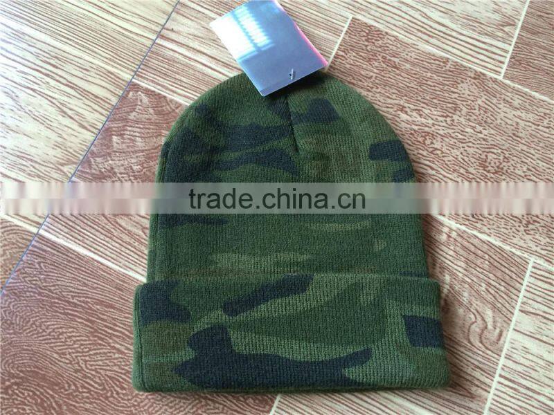Custom Fashion Cheap Camouflage Knitted Hats With 3D Embroidery